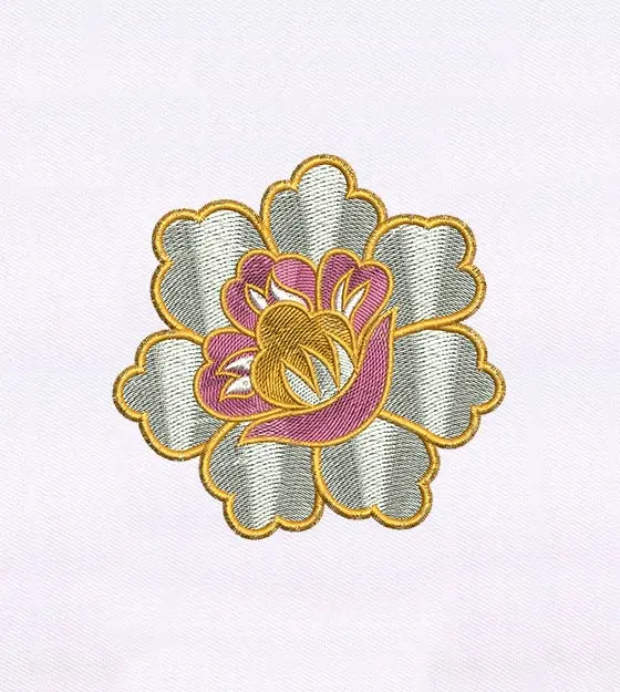 Exquisitely Detailed Flower Embroidery Design